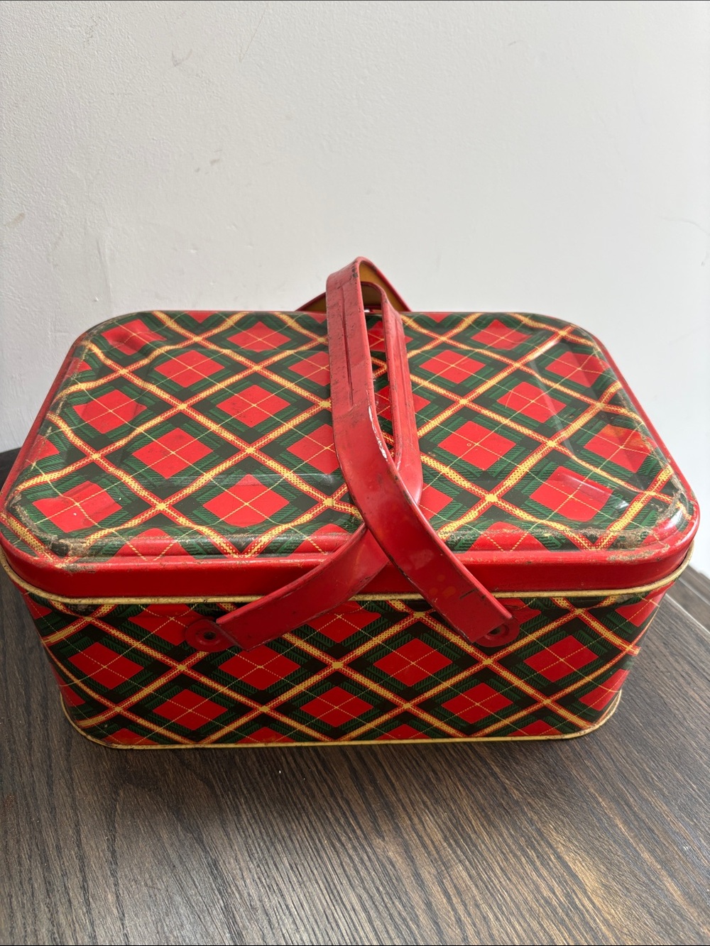 Vintage tin lithograph basket, red/green/yellow plaid, handles